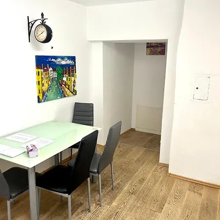 Am Grazer Hauptplatz Грац